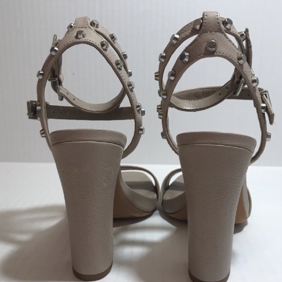 Gianni Bini studded heels - Picture 2 of 5